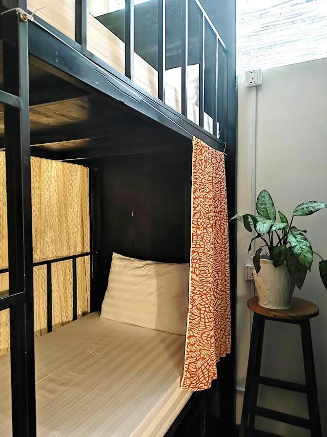 Villa Papillon Phnom Penh Exterior photo